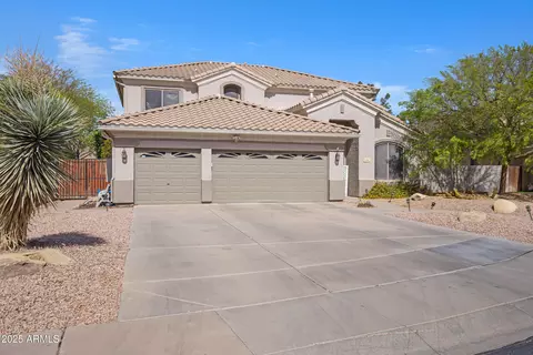 1554 E Stirrup Ct, Gilbert, AZ 85296 photo 2