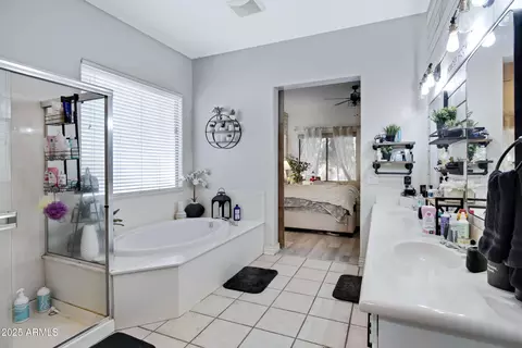1554 E Stirrup Ct, Gilbert, AZ 85296 photo 21