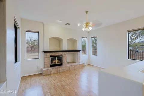 Living - 130 E Jordon Ln, Phoenix, AZ 85086 photo 1 of 4