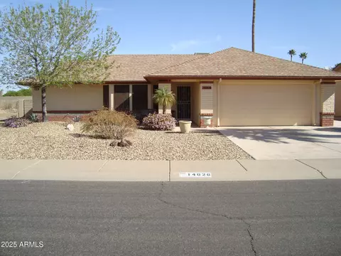 14626 W Antelope Dr, Sun City West, AZ 85375