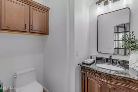 Bath - 3777 E Latham Ct, Gilbert, AZ 85297 photo 2 of 9