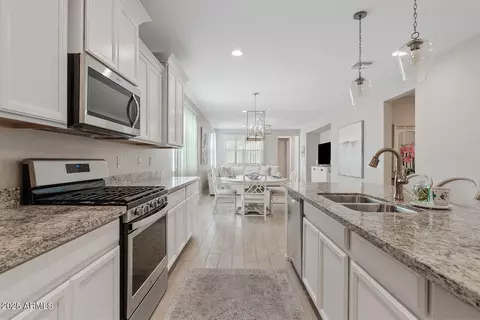 9910 E Theia Dr, Mesa, AZ 85212 photo 14