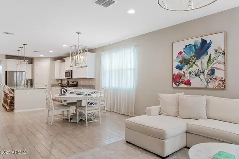 9910 E Theia Dr, Mesa, AZ 85212 photo 11
