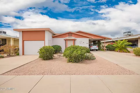 2156 N Middlecoff Dr, Mesa, AZ 85215