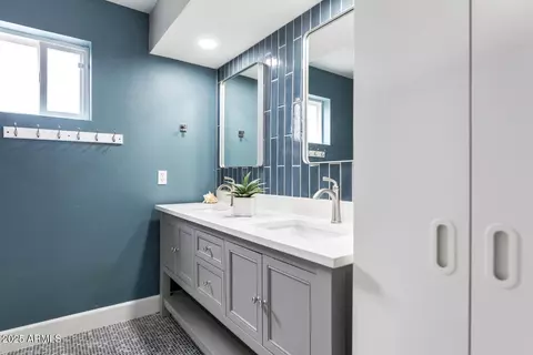 2065 E Alameda Dr, Tempe, AZ 85282 photo 20