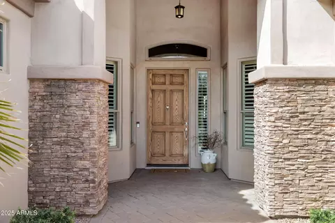 4618 E Carriage Ct, Gilbert, AZ 85297 photo 8