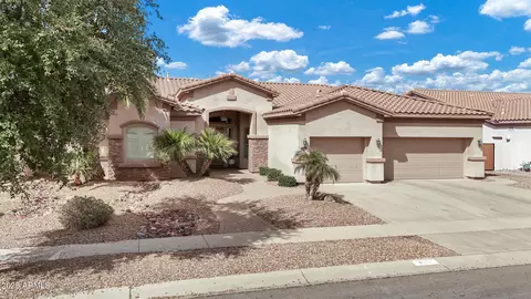 4618 E Carriage Ct, Gilbert, AZ 85297 photo 2