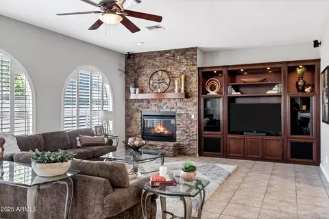 4618 E Carriage Ct, Gilbert, AZ 85297 photo 22