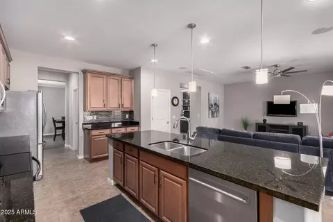 1446 E Canary Dr, Gilbert, AZ 85297 photo 11