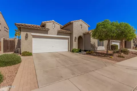 1446 E Canary Dr, Gilbert, AZ 85297 photo 2