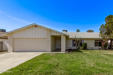 14426 N 52nd Ave, Glendale, AZ 85306