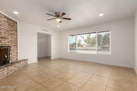 8014 N 55th Ave, Glendale, AZ 85302 photo 6
