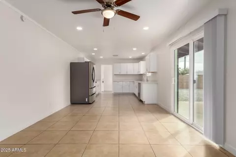 8014 N 55th Ave, Glendale, AZ 85302 photo 8