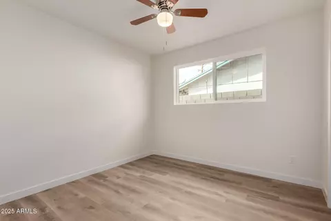 8014 N 55th Ave, Glendale, AZ 85302 photo 19