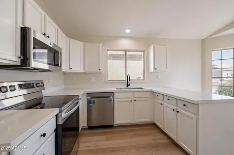 6718 E Northridge St, Mesa, AZ 85215 photo 9