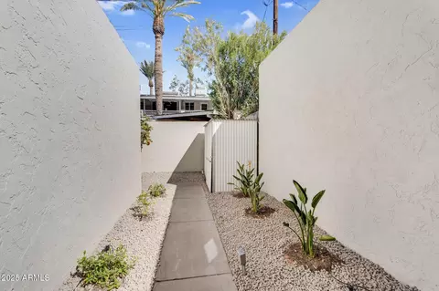 718 E Tuckey Ln, Phoenix, AZ 85014 photo 27