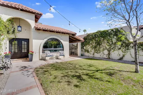 718 E Tuckey Ln, Phoenix, AZ 85014 photo 5
