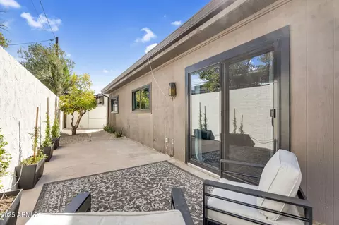 718 E Tuckey Ln, Phoenix, AZ 85014 photo 30