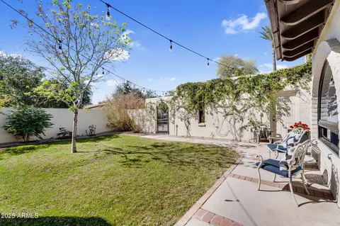 718 E Tuckey Ln, Phoenix, AZ 85014 photo 3