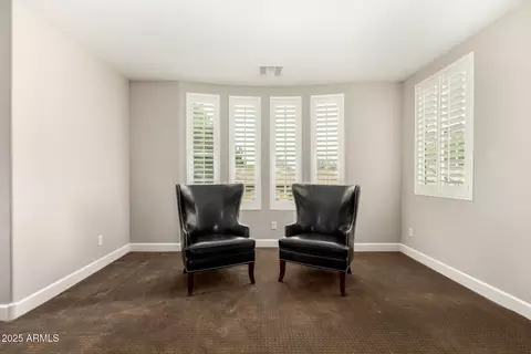 Living - 3632 E Comstock Dr, Gilbert, AZ 85296 photo 6 of 6