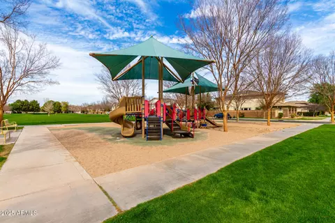 View/Area - 3632 E Comstock Dr, Gilbert, AZ 85296 photo 1 of 2