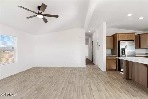 24921 N Verdot Rd, Paulden, AZ 86334 photo 12