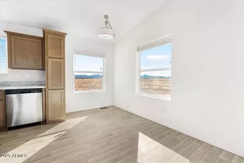 24921 N Verdot Rd, Paulden, AZ 86334 photo 11