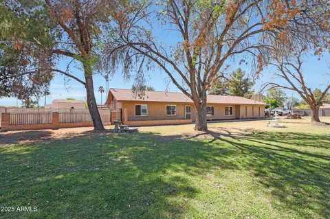 Exterior - 3177 E Redfield Rd, Gilbert, AZ 85234 photo 3 of 23