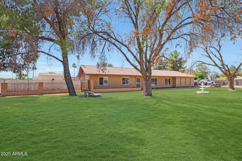 3177 E Redfield Rd, Gilbert, AZ 85234