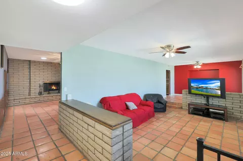 Living - 3177 E Redfield Rd, Gilbert, AZ 85234 photo 2 of 11