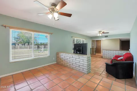 Living - 3177 E Redfield Rd, Gilbert, AZ 85234 photo 5 of 11