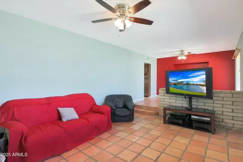 Living - 3177 E Redfield Rd, Gilbert, AZ 85234 photo 3 of 11