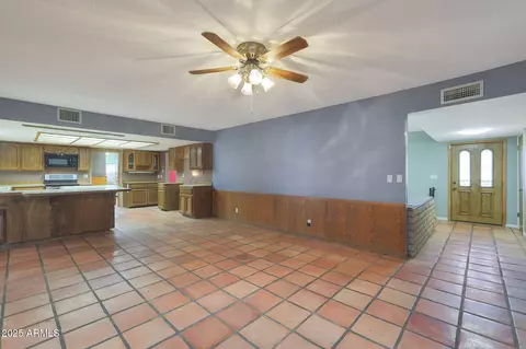 Living - 3177 E Redfield Rd, Gilbert, AZ 85234 photo 7 of 11