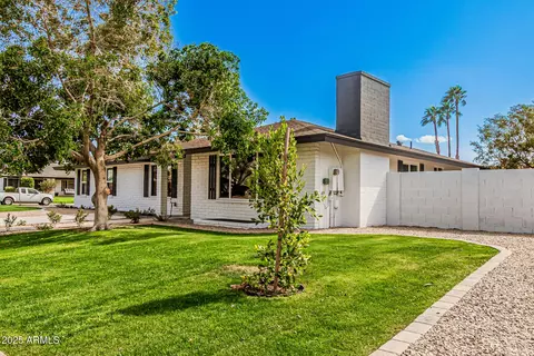 1337 E Halifax St, Mesa, AZ 85203