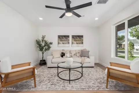 1337 E Halifax St, Mesa, AZ 85203 photo 4