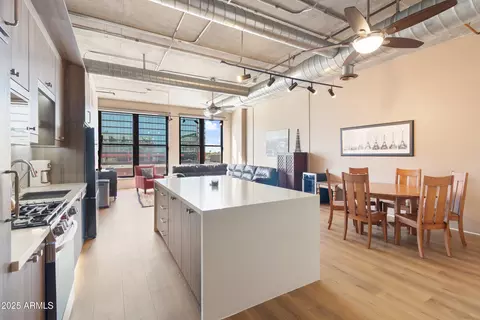 21 E 6th St #412, Tempe, AZ 85281