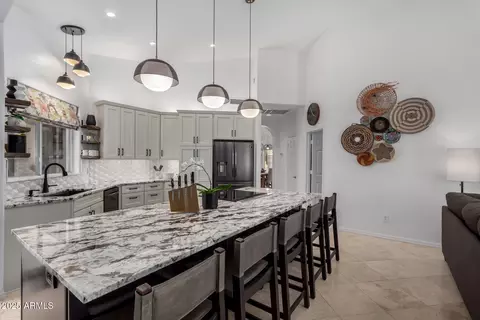 Kitchen - 1356 E Desert Flower Ln, Phoenix, AZ 85048 photo 3 of 6