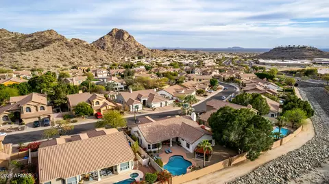 View/Area - 1356 E Desert Flower Ln, Phoenix, AZ 85048 photo 10 of 12