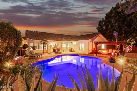 Exterior - 1356 E Desert Flower Ln, Phoenix, AZ 85048 photo 3 of 24