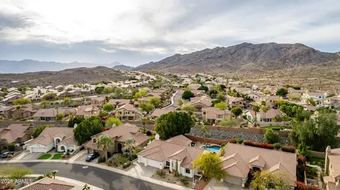 View/Area - 1356 E Desert Flower Ln, Phoenix, AZ 85048 photo 7 of 12