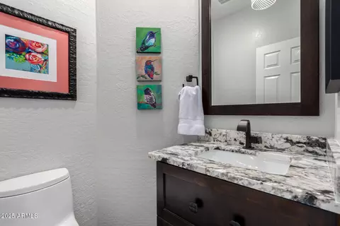 Bath - 1356 E Desert Flower Ln, Phoenix, AZ 85048 photo 4 of 5