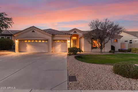 4614 W Fallen Leaf Ln, Glendale, AZ 85310