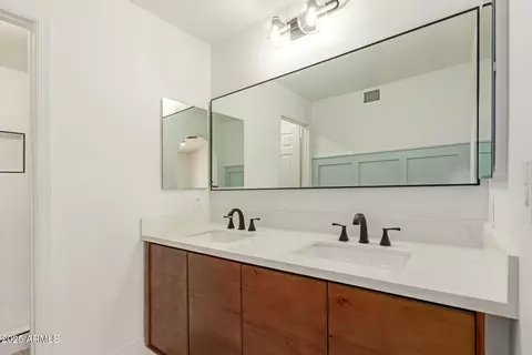 Bath - 3510 E Hampton Ave #126, Mesa, AZ 85204 photo 1 of 3