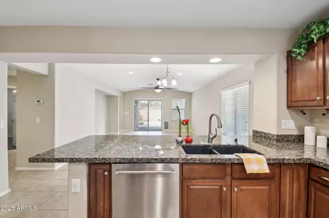 2014 E Anderson Dr, Phoenix, AZ 85022 photo 16