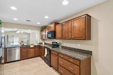 2014 E Anderson Dr, Phoenix, AZ 85022 photo 18