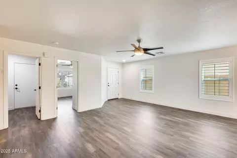 Living - 11229 Emelita Ave, Mesa, AZ 85208 photo 2 of 3