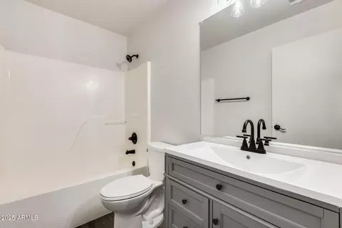 Bath - 11229 Emelita Ave, Mesa, AZ 85208 photo 1 of 2