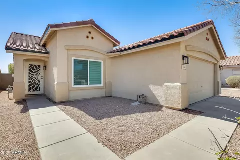Exterior - 11229 Emelita Ave, Mesa, AZ 85208 photo 3 of 7