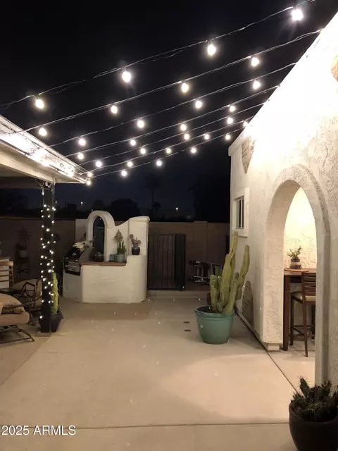 Exterior - 2002 E Mitchell Dr, Phoenix, AZ 85016 photo 11 of 12