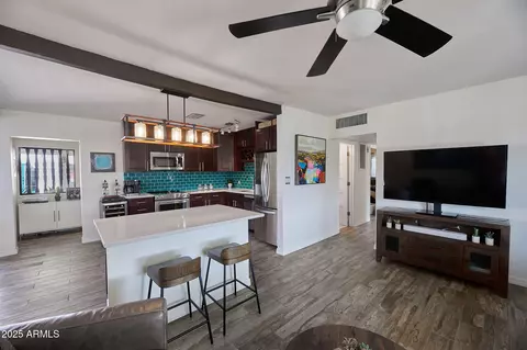 Kitchen - 2002 E Mitchell Dr, Phoenix, AZ 85016 photo 1 of 4